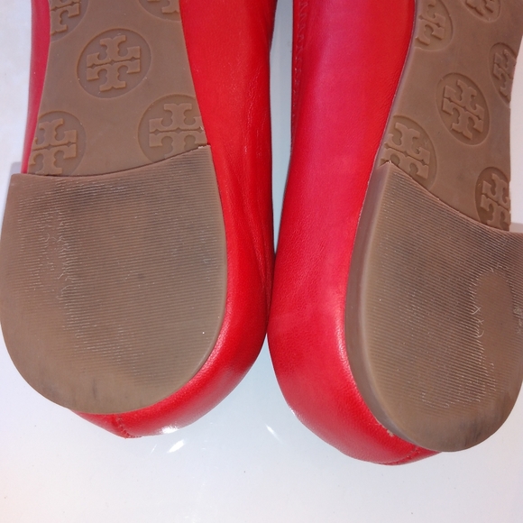 Tori Burch Red Slippers - Picture 4 of 13